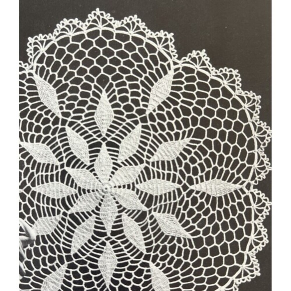Vintage 1960's Pricilla Doily Crochet Pattern FROSTY LEAVES Irish Lace 22"